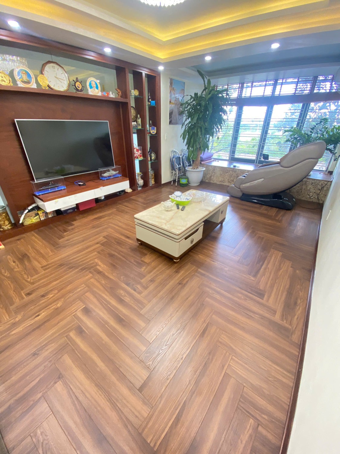 SÀN GỖ JANMI XƯƠNG CÁ CỐT ĐEN